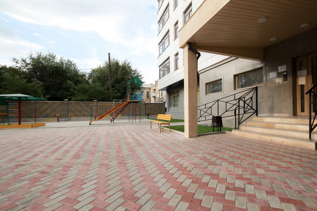 Oscar'S Apartments Biškek Exteriér fotografie
